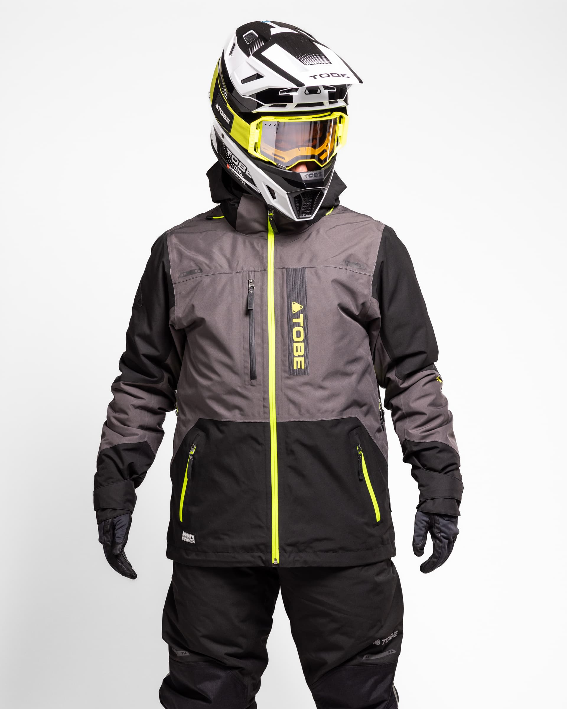 635_270dd98b61-nexus-high-vis-3-full